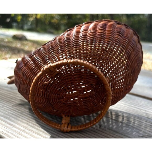 Vintage Avon Woven Wicker Hen Basket With Wooden Beak - Picture 6 of 11
